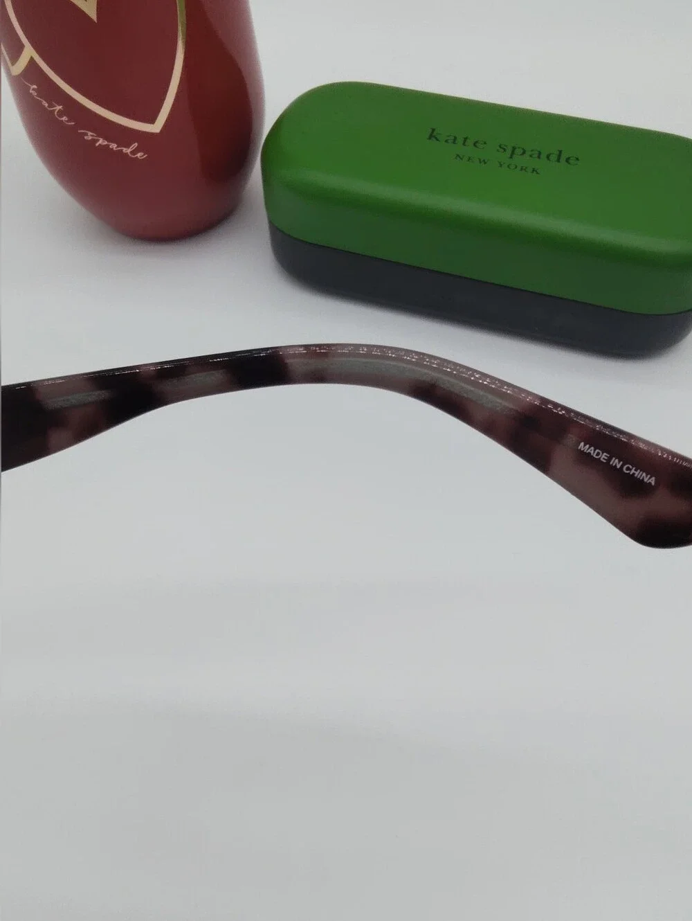 KATE SPADE New York Hello Sunshine Sunglasses & Heart Tumbler Gift Set